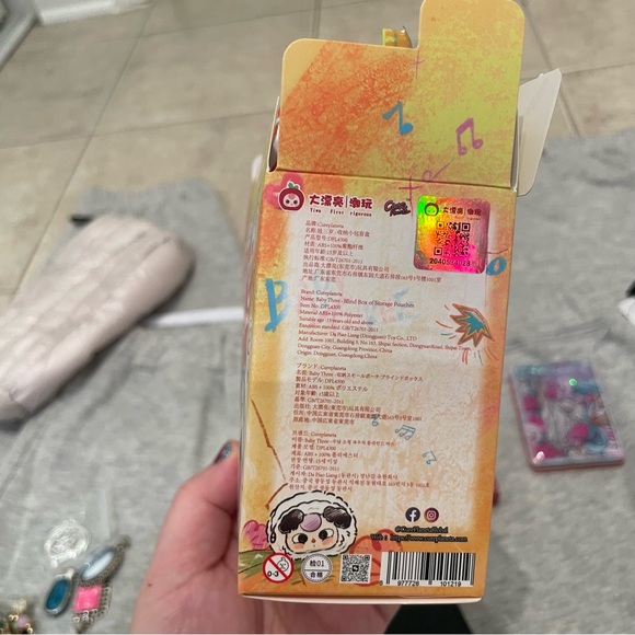 21 item LOT (#2) - @KIMSCLOSET66 SHARE SHOW 2025 HOLIDAY SPECIAL!!🎉🌏🌍🌎🎉 - Picture 14 of 17